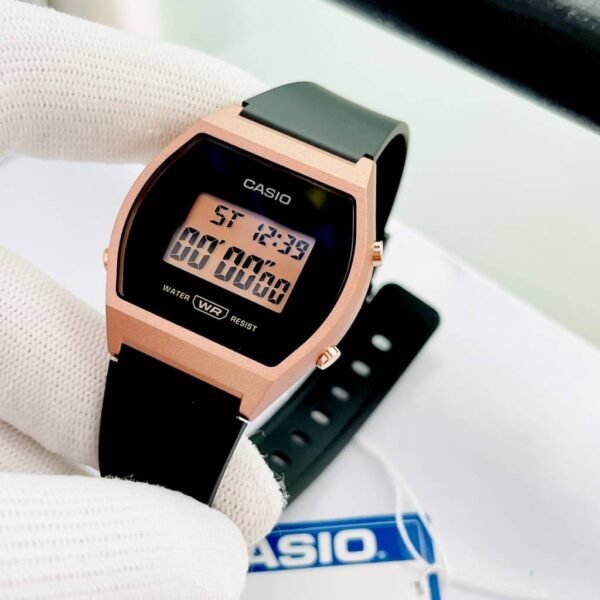 Casio LW-204-1ADF Ladies Watch – 12 OMR with Free Delivery - Image 2